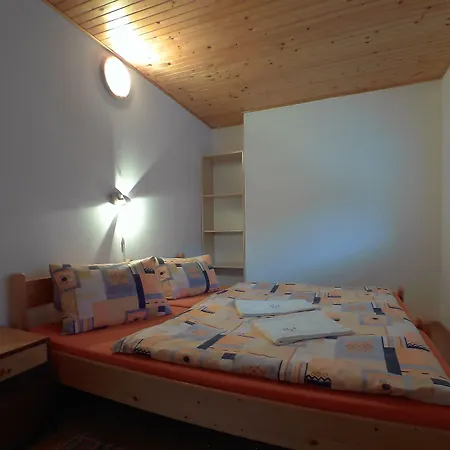 Majerčák Apartman Bölényfalu